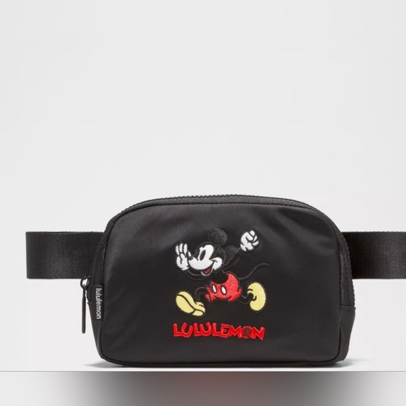 Lululemon - Picture 4 of 7